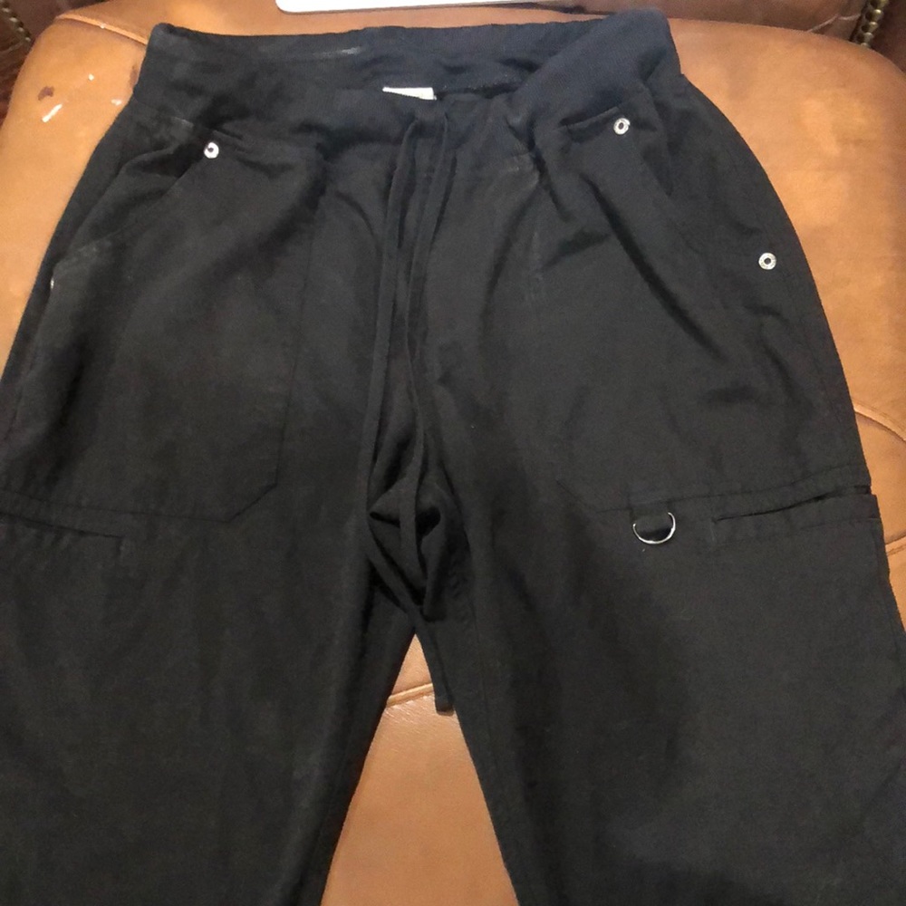 Scrub pants